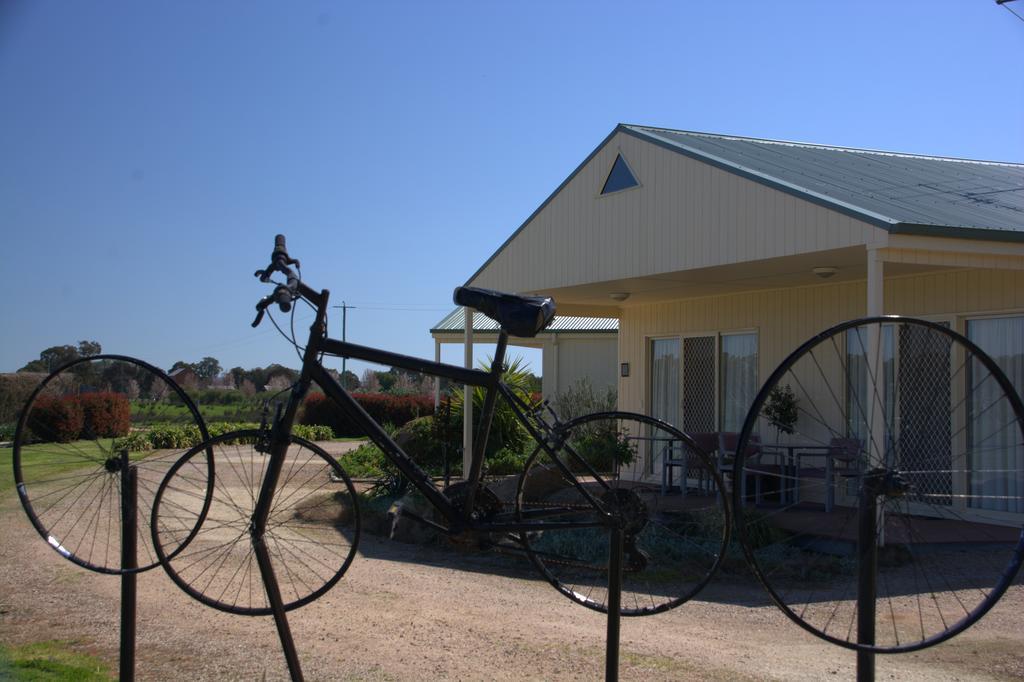 Milawa Muscat Retreat B&B Exterior photo