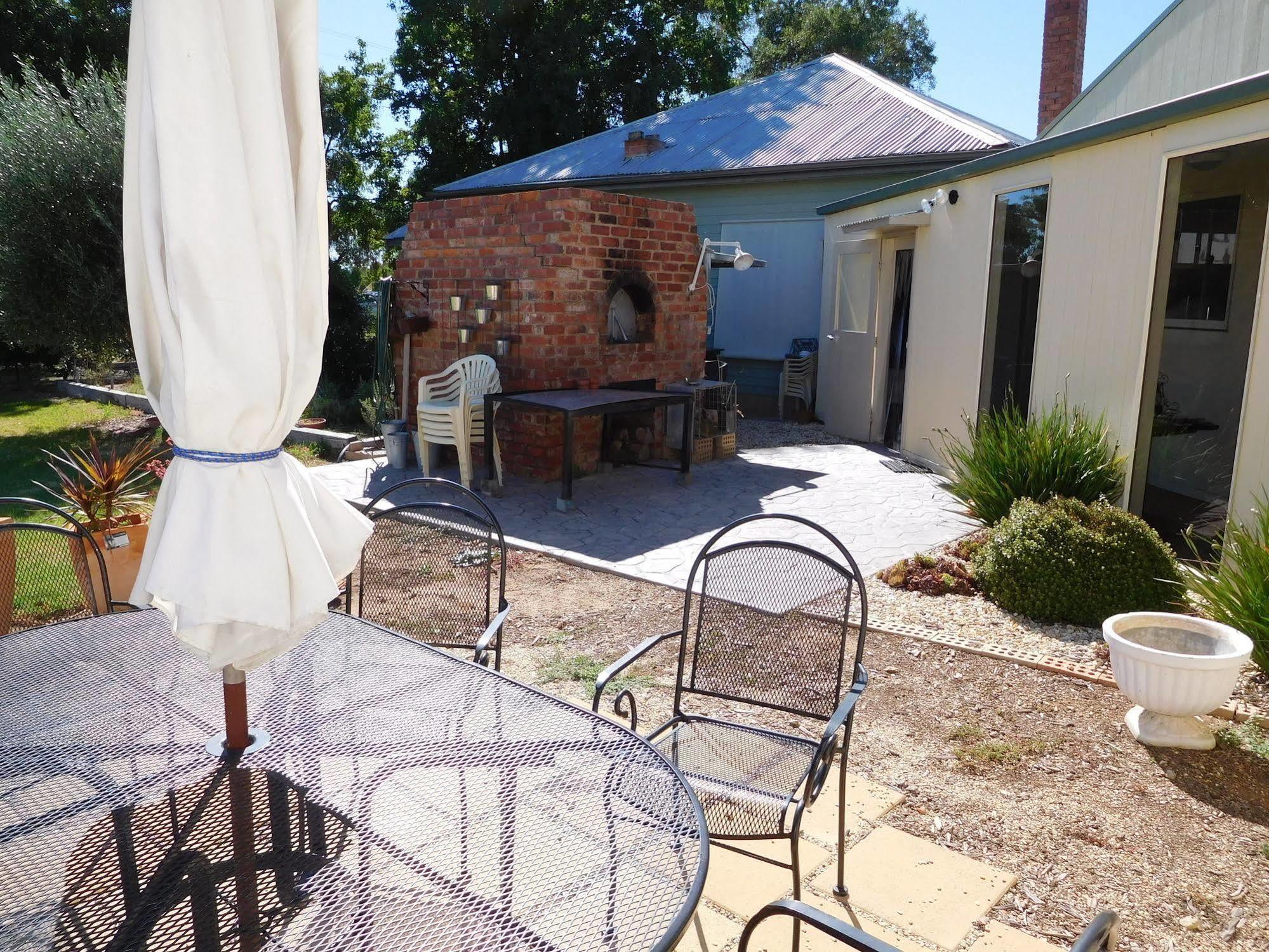 Milawa Muscat Retreat B&B Exterior photo